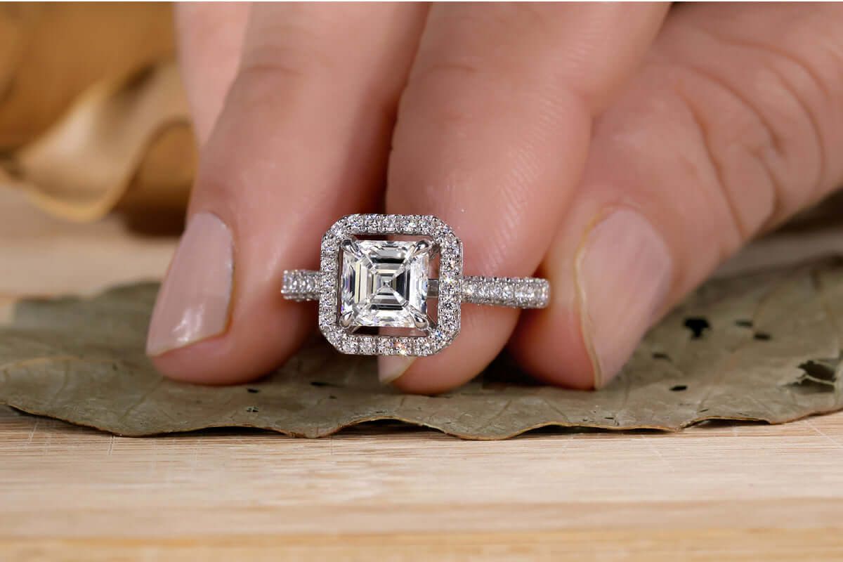Asscher Diamond Ring Guide | Diamondrensu