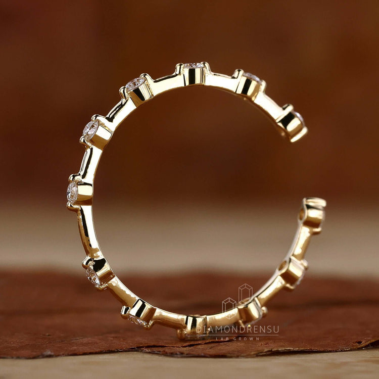 diamond wedding band