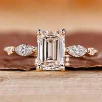 5 stone diamond ring with timeless elegance and sparkling brilliance.