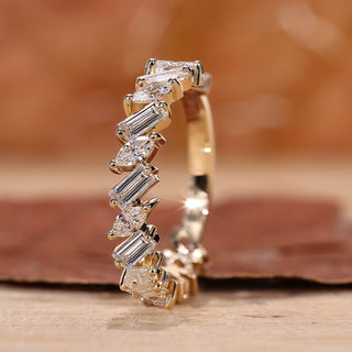 Baguette Diamond Wedding Band with stunning diamond details.