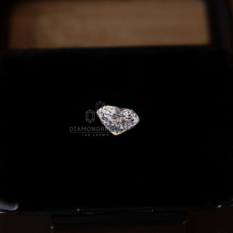 Find your perfect 1.09 carat lab grown Portuguese cut diamond loose diamond.
