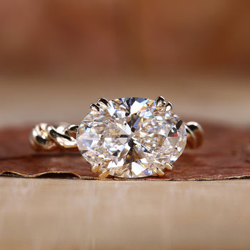 East West Oval Engagement Ring featuring a stunning oval Lab Grown Diamond.
