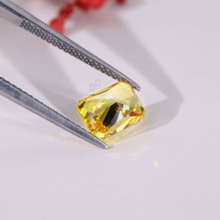 Vivid Blue diamond loose lab grown diamond