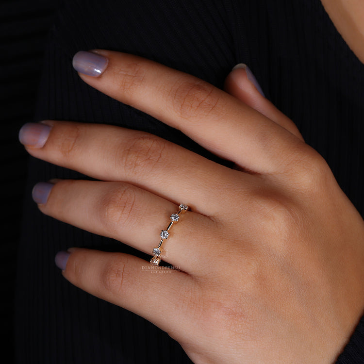 Simple wedding band for a sleek and understated bridal accessory.