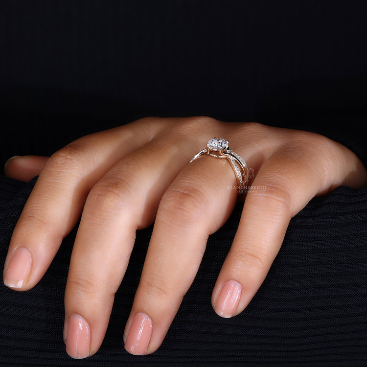 Lab Grown Diamond in a beautifully crafted bridal set.