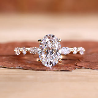 Oval shaped engagement ring with a timeless design.