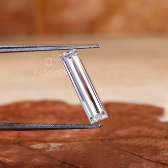 Diamondrensu offers a long baguette cut diamond.