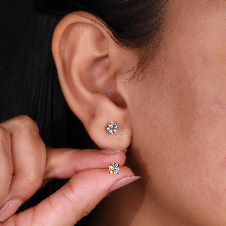 Sophisticated diamond earrings studs for a refined touch