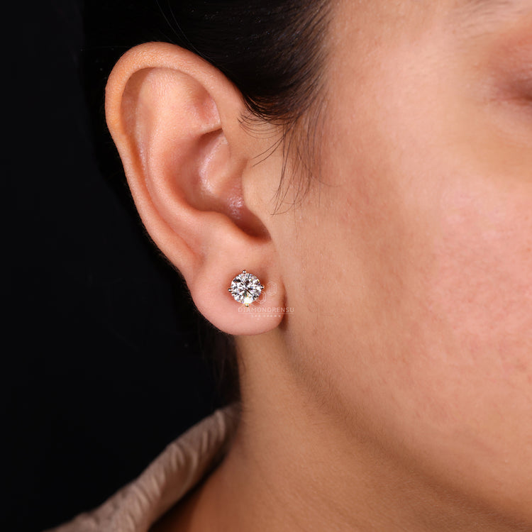 Round cut diamond earrings, handmade jewelry, handmade studs earrings