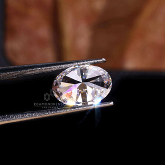 Diamondrensu lab grown diamond in oval cut suits all jewelry types.
