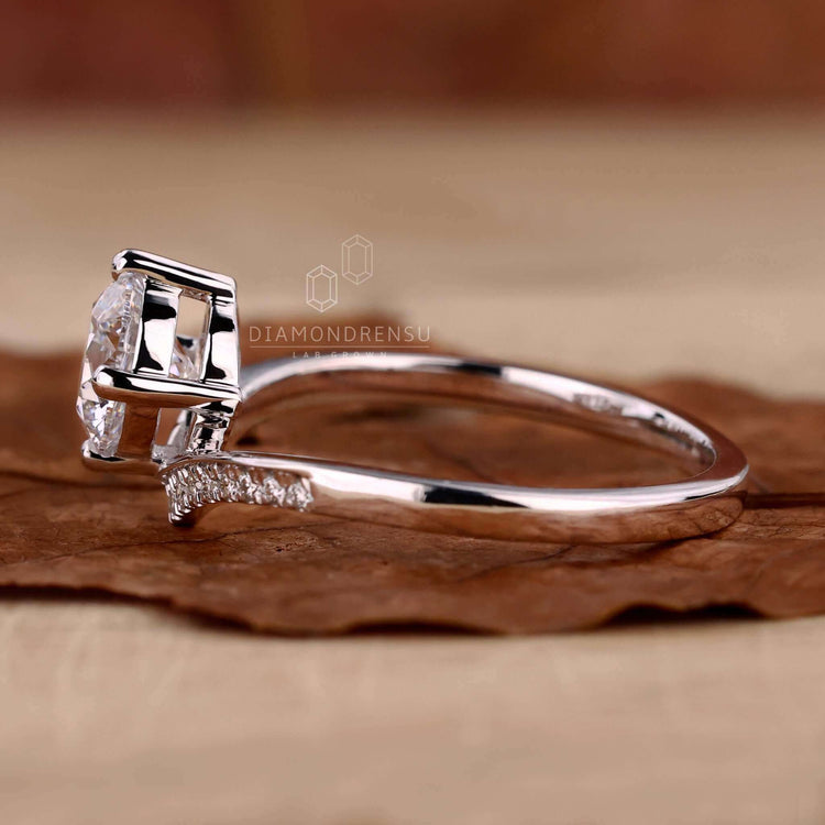 diamond ring for her