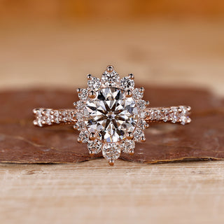 Round Halo Diamond Ring with stunning center diamond.