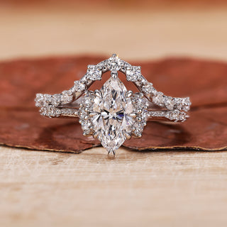 Marquise Diamond Bridal Ring Set with stunning Claw Prongs.