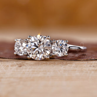 Buy engagement ring with confidence and style.