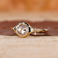 Flair shank ring crafted in yellow gold for a timeless look.
