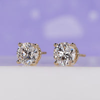 Gorgeous diamond earrings for women with dazzling brilliance.