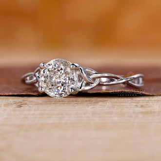 Portuguese Cut Ring crafted for a modern, sophisticated look.