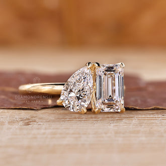 Buy engagement ring with IGI certified lab grown diamonds.