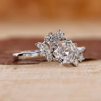 Marquise Engagement Ring with a beautiful elongated stone.