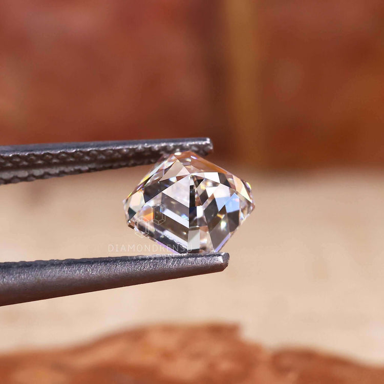 Buy loose diamond in clean asscher shape from Diamondrensu.