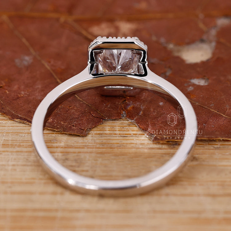 Pave Setting Ring featuring a beautiful round diamond.