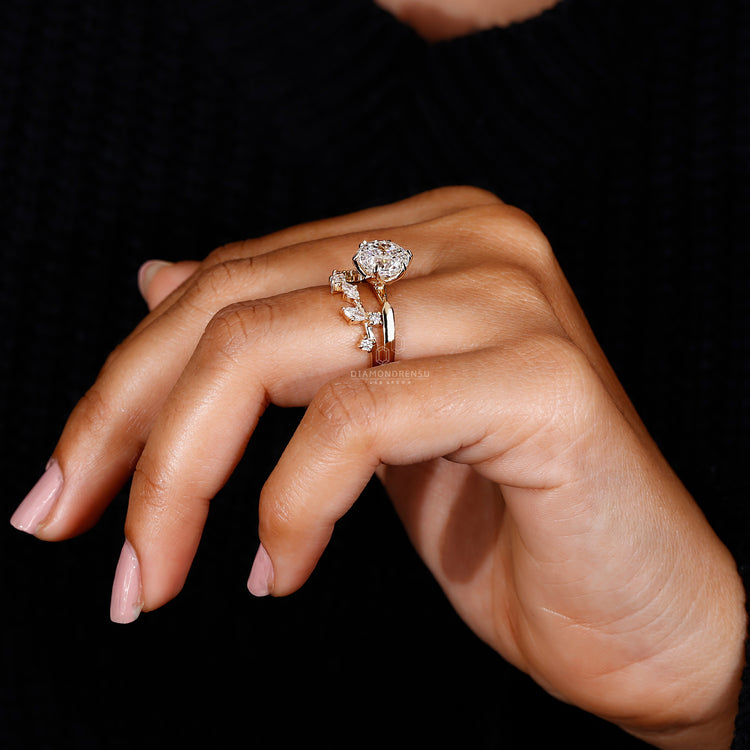 Marquise Diamond Wedding Band with elegant and modern appeal.