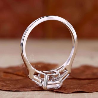 three stones diamond ring