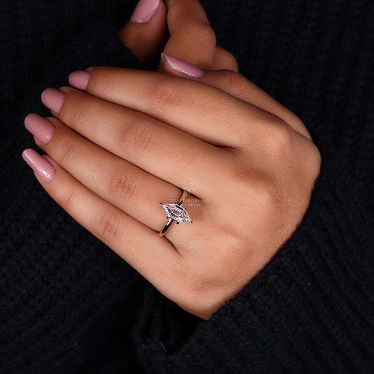 Claw Prongs holding the diamond securely in place for clarity.