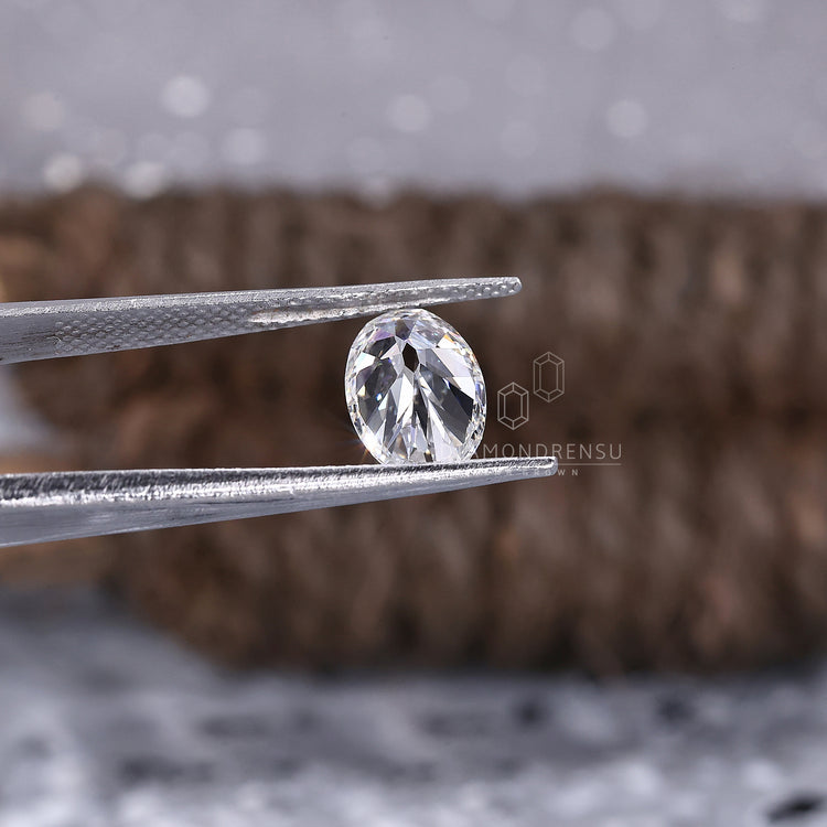 Old European Cut Oval Diamond for Engagement Ring Setting