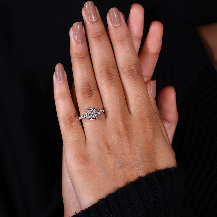 Round Cut Diamond Ring for a refined, elegant look.