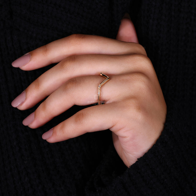 Milgrain Wedding Band showcasing vintage-inspired detailing.