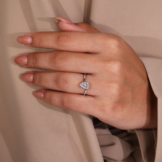 White Gold Engagement Ring designed for timeless elegance.