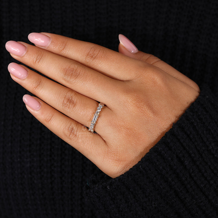 Buy wedding band for your special day.