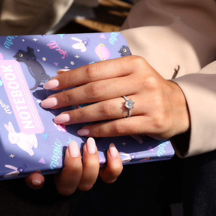 Exquisite diamond ring with a breathtaking center stone.