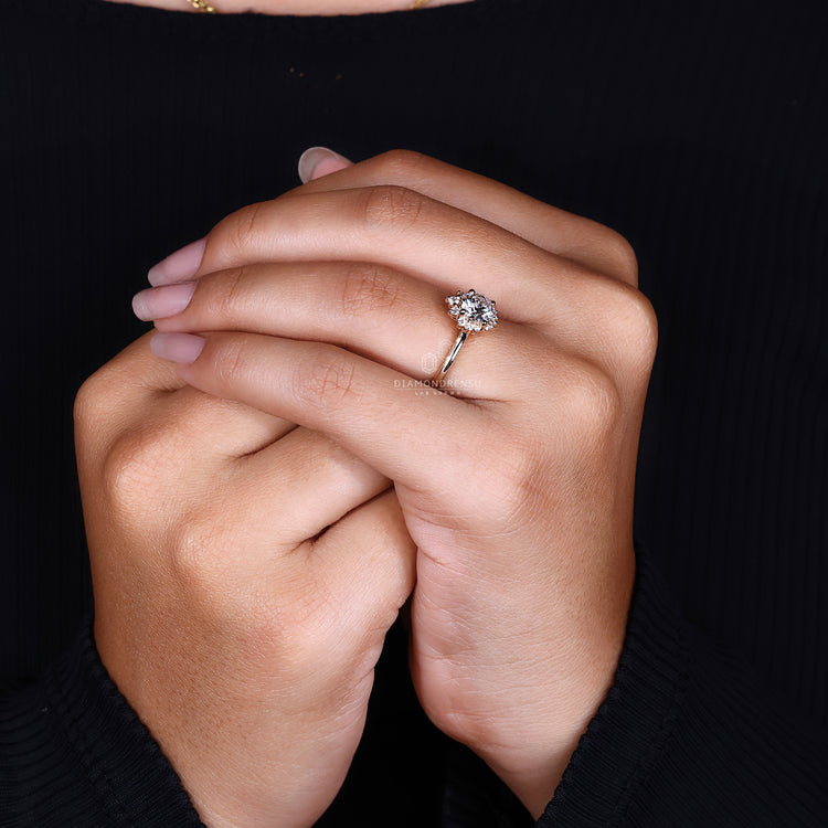 Prong Setting Ring to showcase your diamond's brilliance.