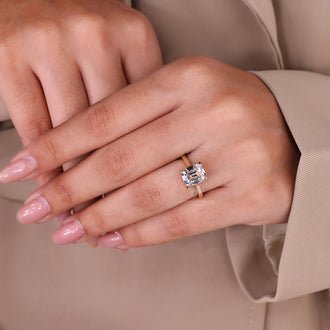 Diamond solitaire ring in yellow gold engagement ring.