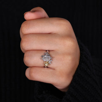 Dutch Marquise Ring with a stunning diamond centerpiece.