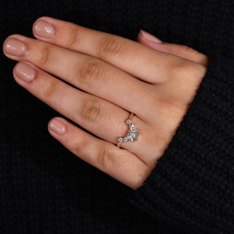 Buy a chevron wedding band with IGI-certified diamonds.