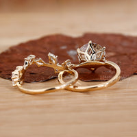 Round Diamond Wedding Band with classic design and brilliance.