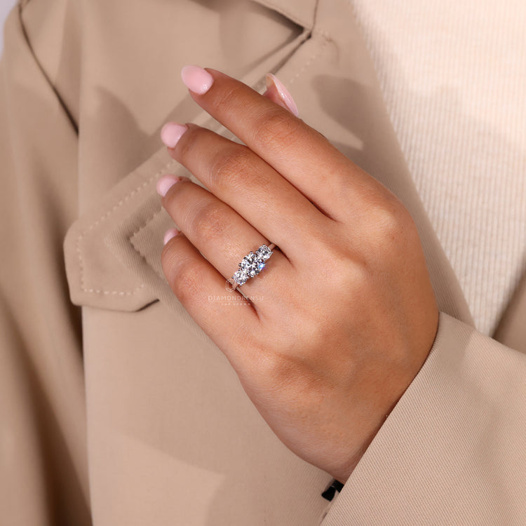 Trellis setting ring for a secure and stunning look.