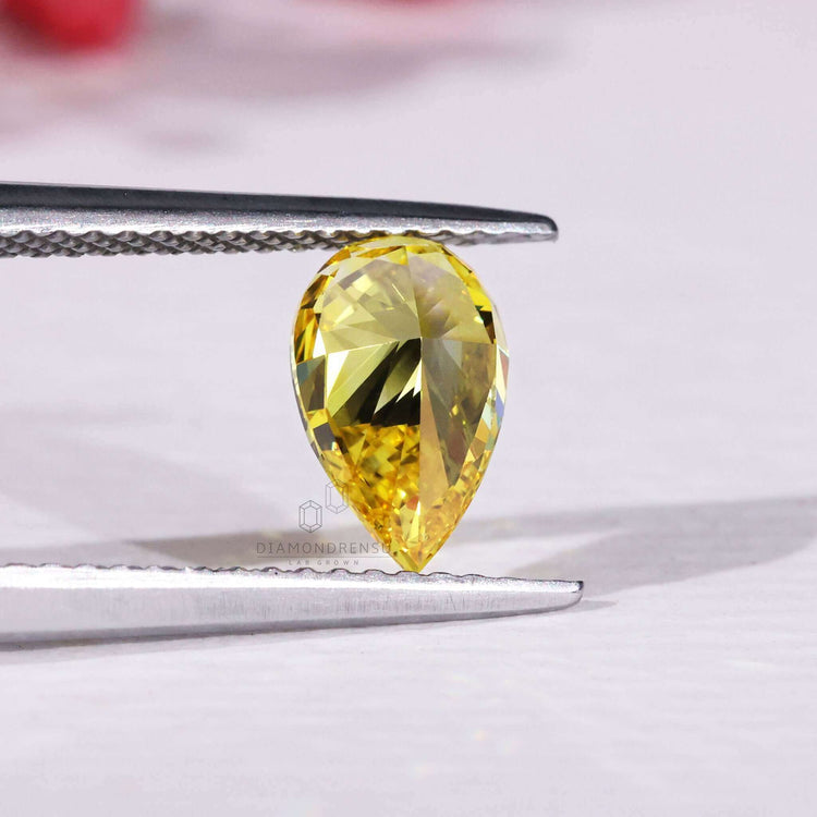 Yellow Pear diamond loose lab grown diamond
