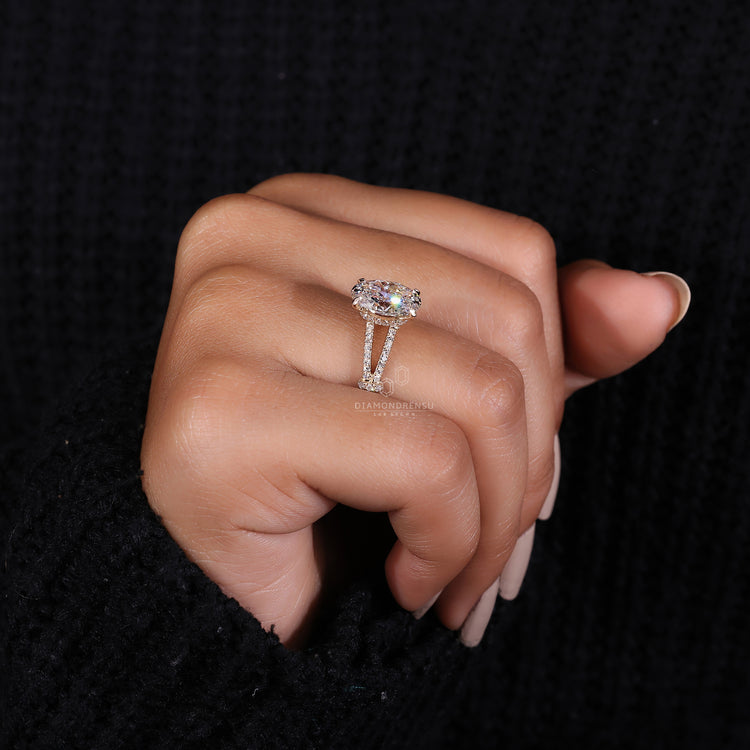 Pave Split Shank Setting on a beautiful oval shaped engagement ring.