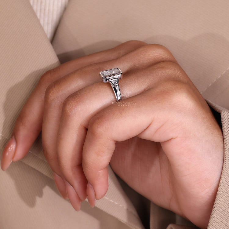 Radiant Cut Ring with sparkling, high-quality diamonds.