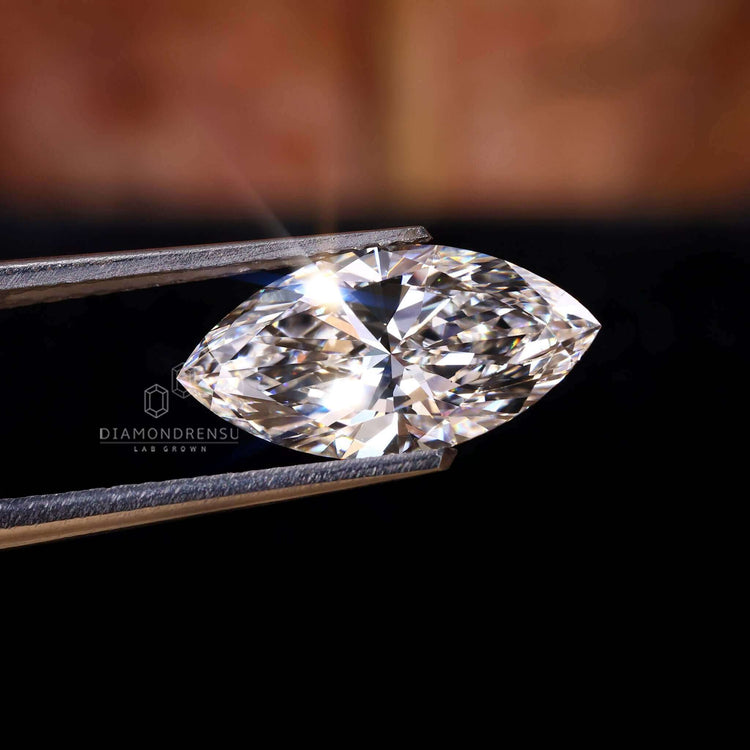 IGI certified diamond is ideal for fine jewelry or heirloom pieces.