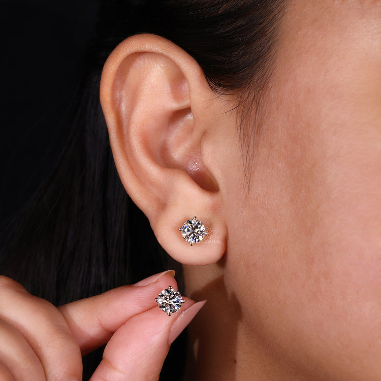 Modern diamond earrings studs with intricate craftsmanship.