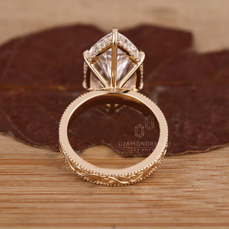 IGI certified vintage diamond ring.