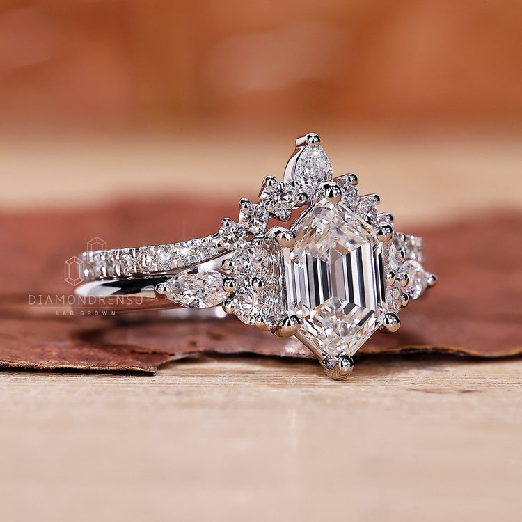 Round Diamond Wedding Band enhancing the beauty of your engagement ring.