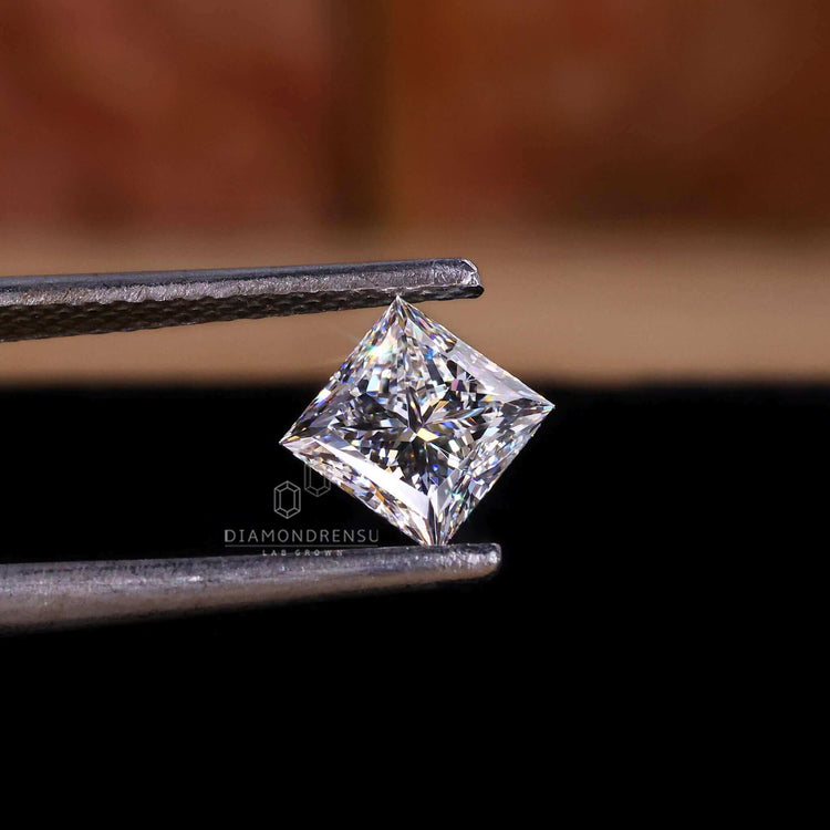 Brilliant cut princess diamond loose stone is 1 carat.