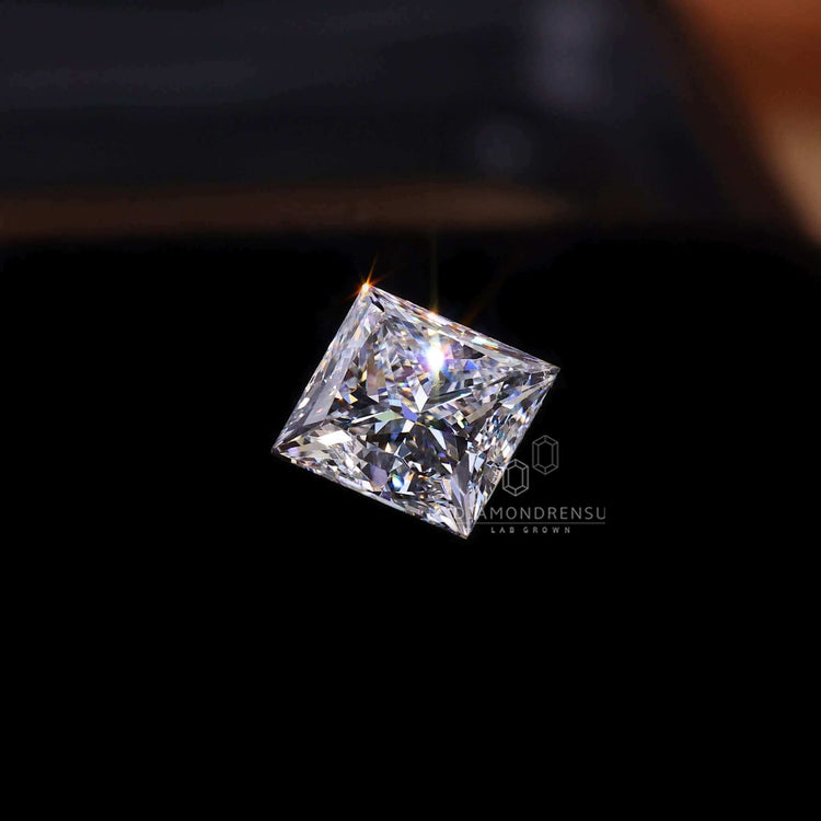 Loose lab grown diamond in princess cut shape available.