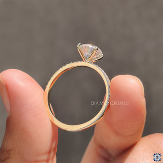 Handmade jewelry that reflects your personal style and love.